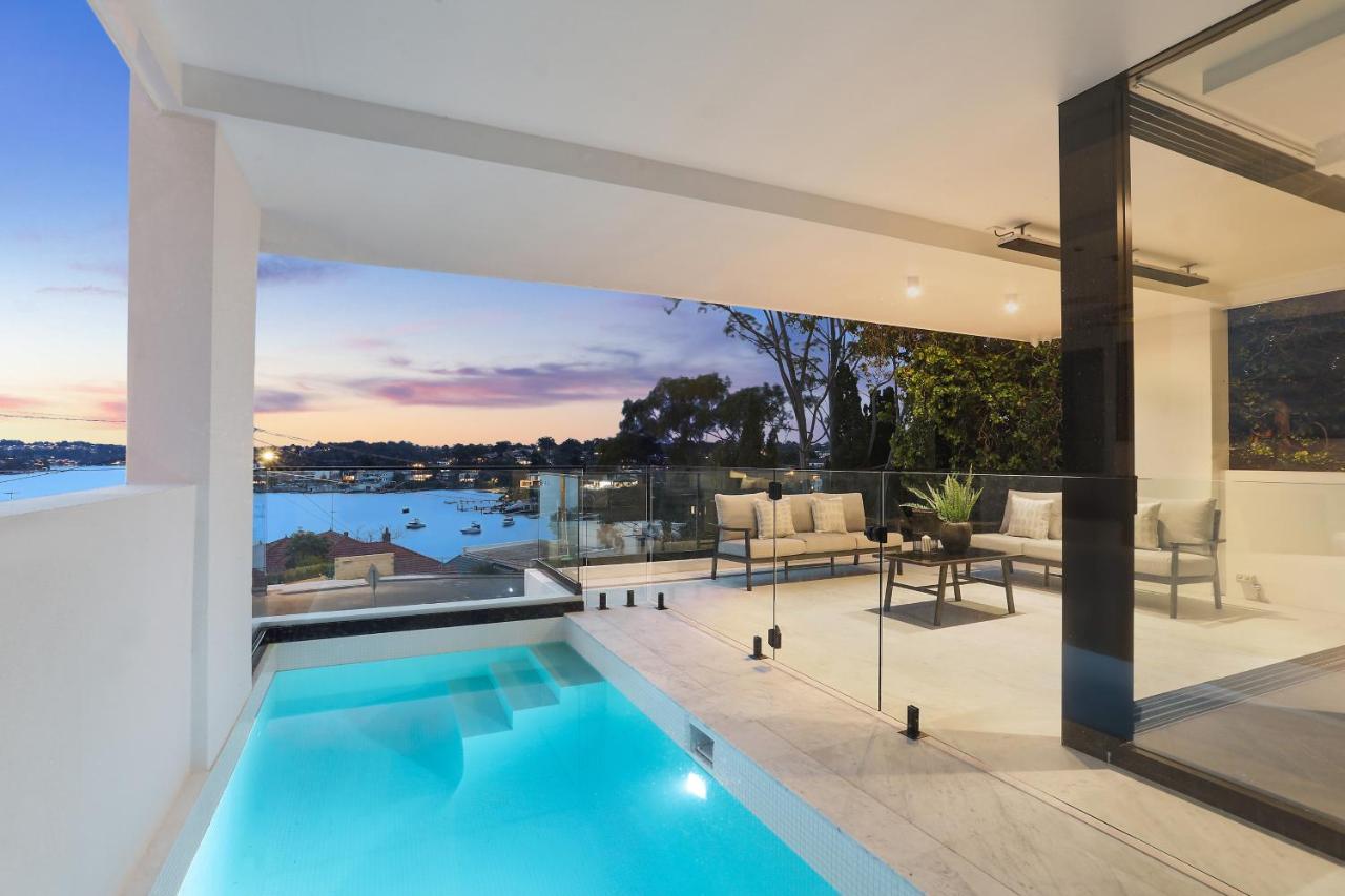 Luxury Waterside Home Sydney Exterior foto