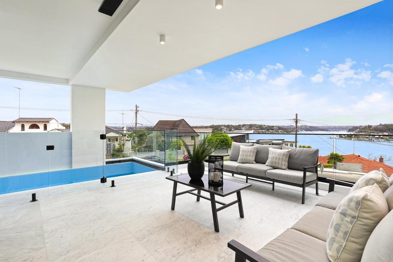 Luxury Waterside Home Sydney Exterior foto